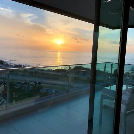 아파트 Luxury Apt In Konak Seaside Homes With A Sea Front View And A Private Beach 카기켁