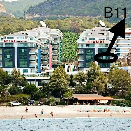 아파트 Luxury Apt In Konak Seaside Homes With A Sea Front View And A Private Beach *