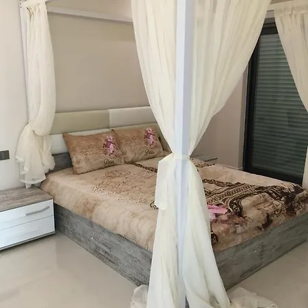 Luxury Apt In Konak Seaside Homes With A Sea Front View And A Private Beach Apartmán